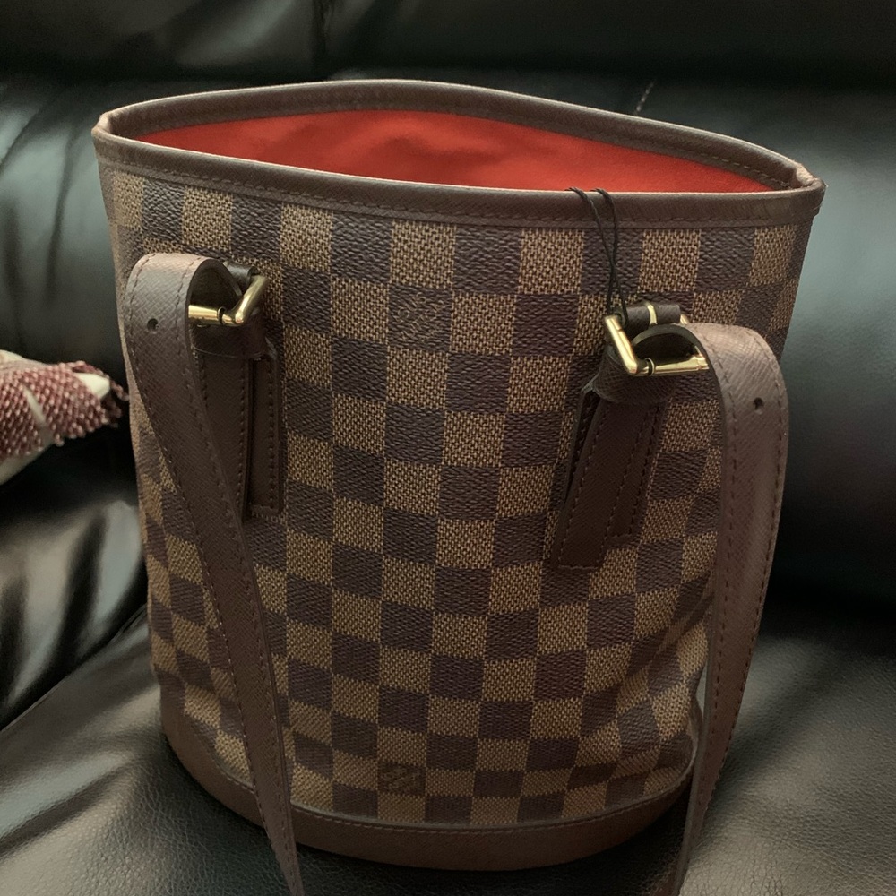 LV Ebene Marais Bucket Bag